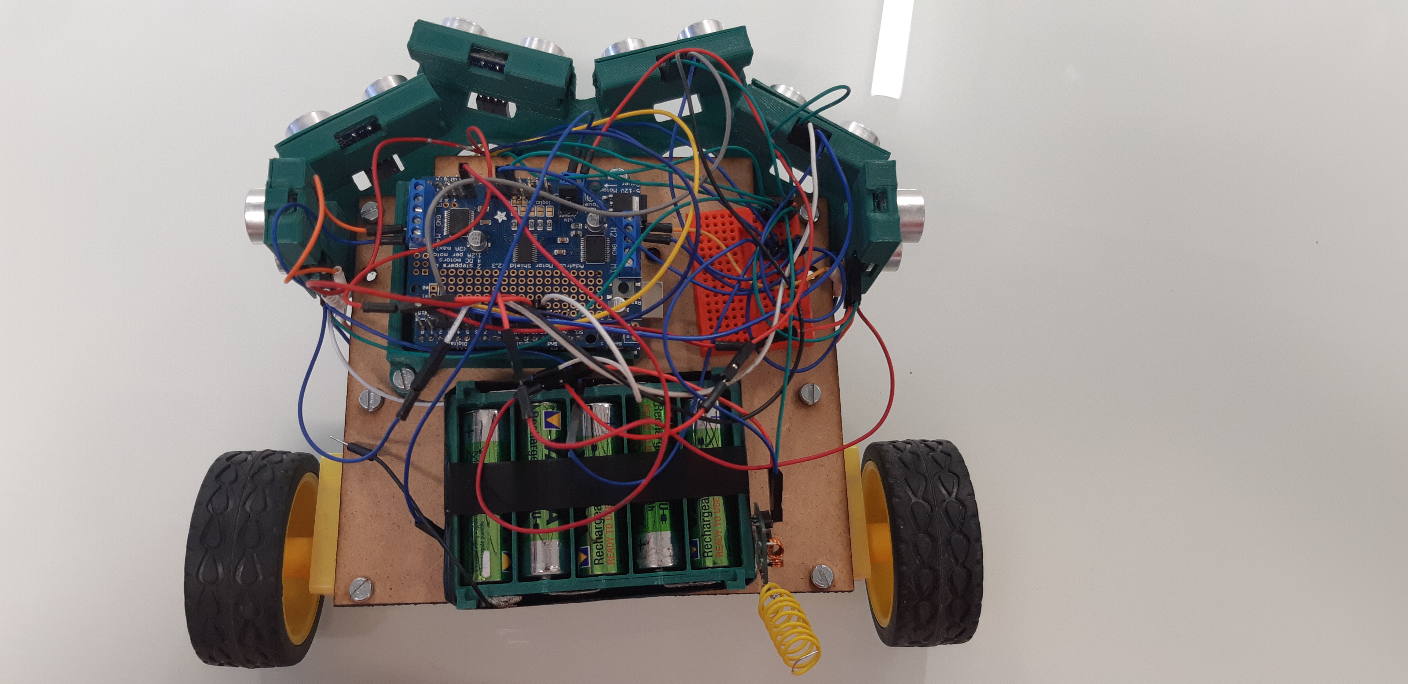 Robot avec Boîte à piles